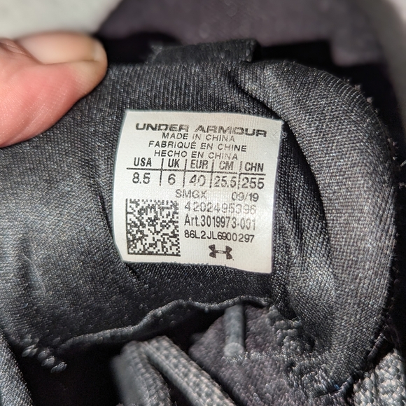 Under Armour Black Athletic Shoes with Midfoot Strap - Picture 11 of 11